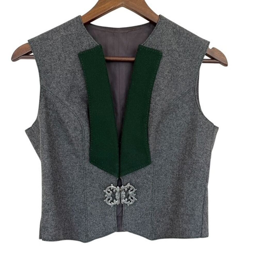 Austrian Weyrer Innsbruck-Tirol Gray Wool Vest w/ Ornate Clasp Vintage Small